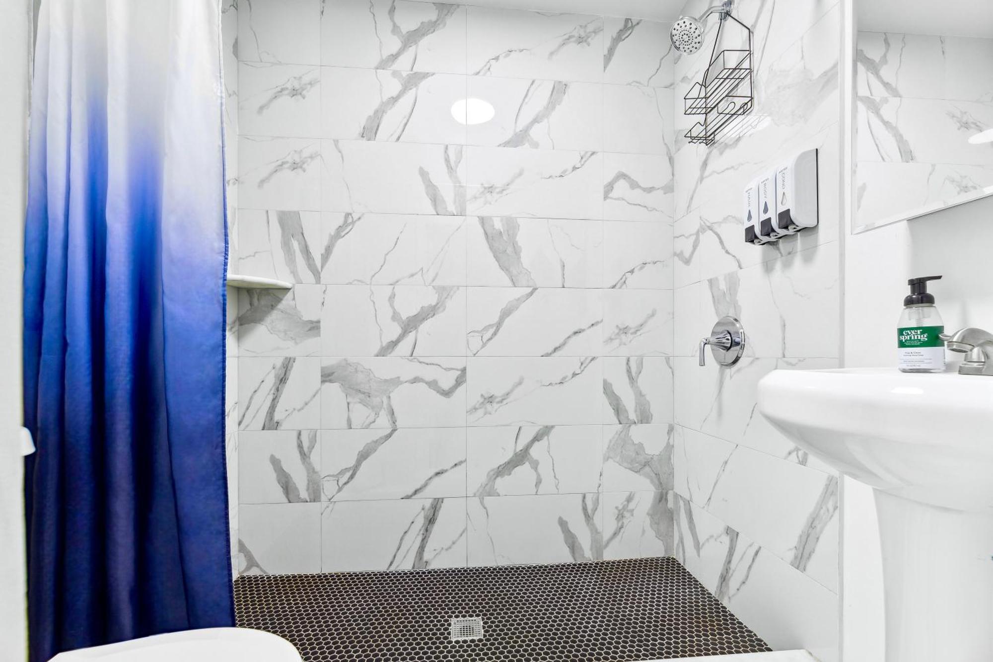 Homelike Suites In The Heart Of China Town New York Kültér fotó